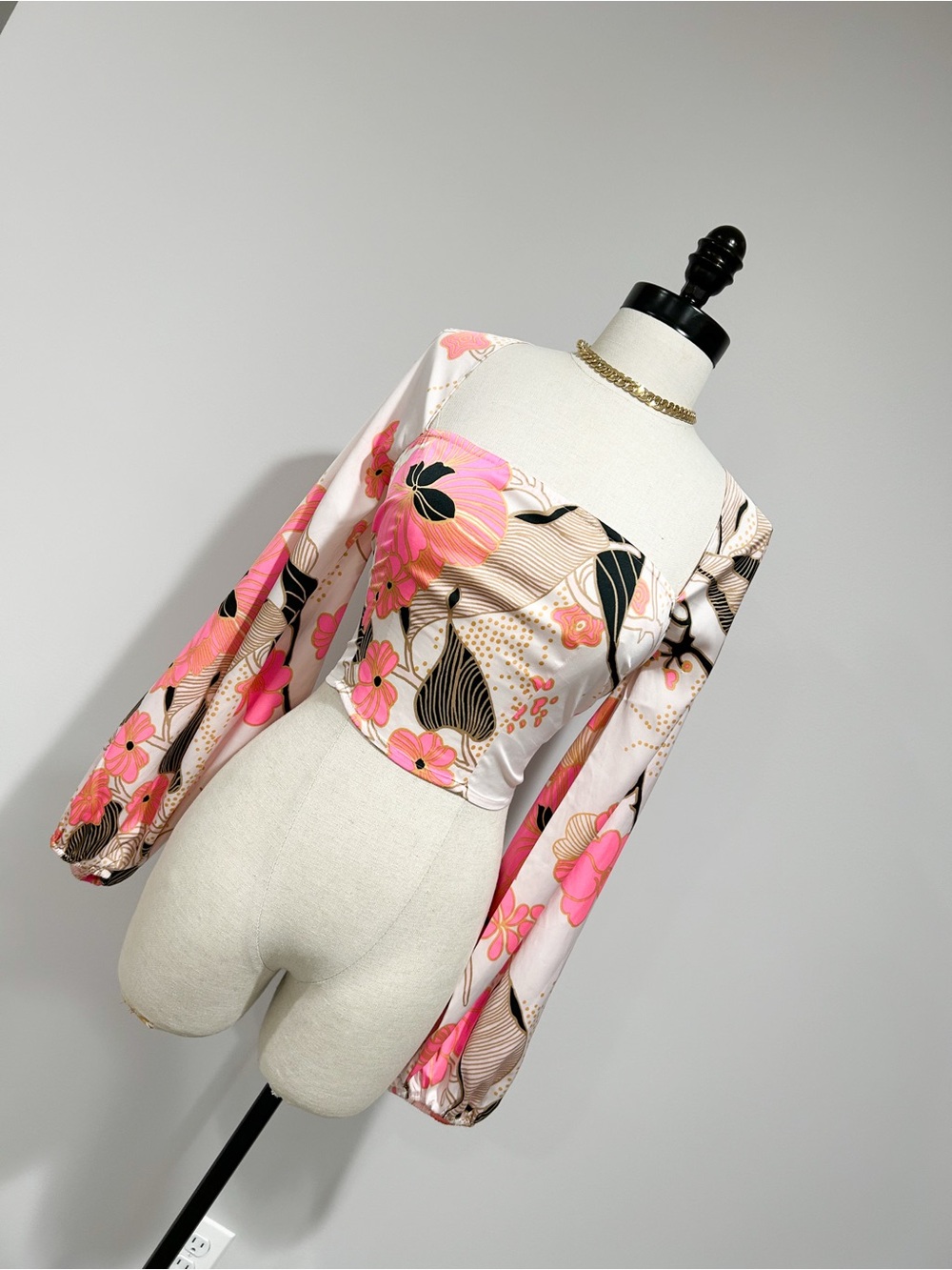 Express Pink Floral Smocked Crop Top